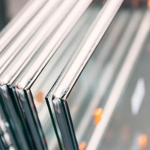 Camions muni d'un boom télescopique